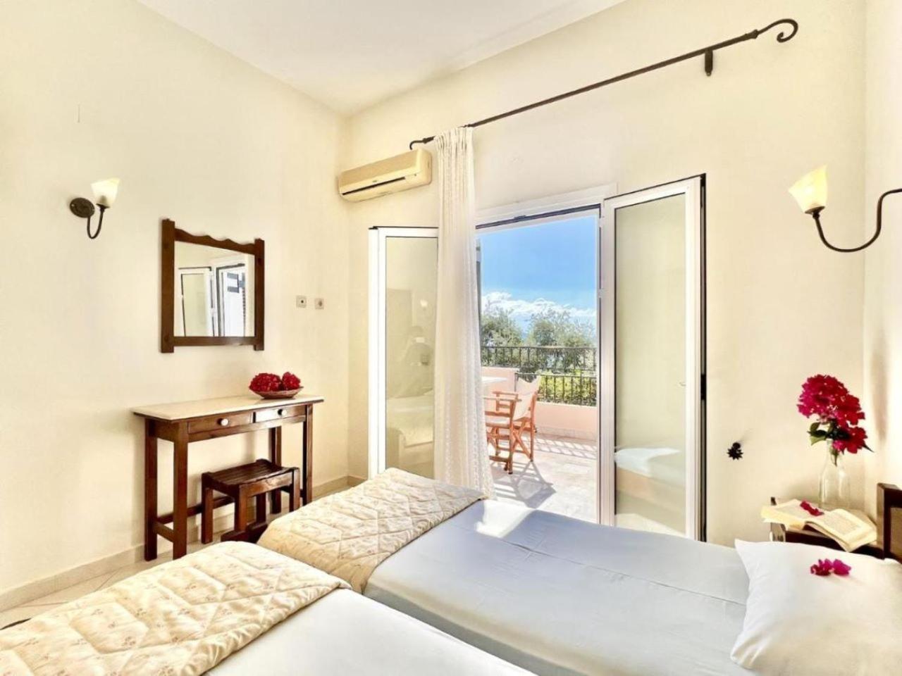 Aphrodite Nissaki Appart hôtel *